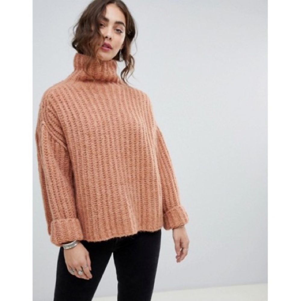 Free People Fluffy Fox Sweater in Pink - Picture 4 of 4